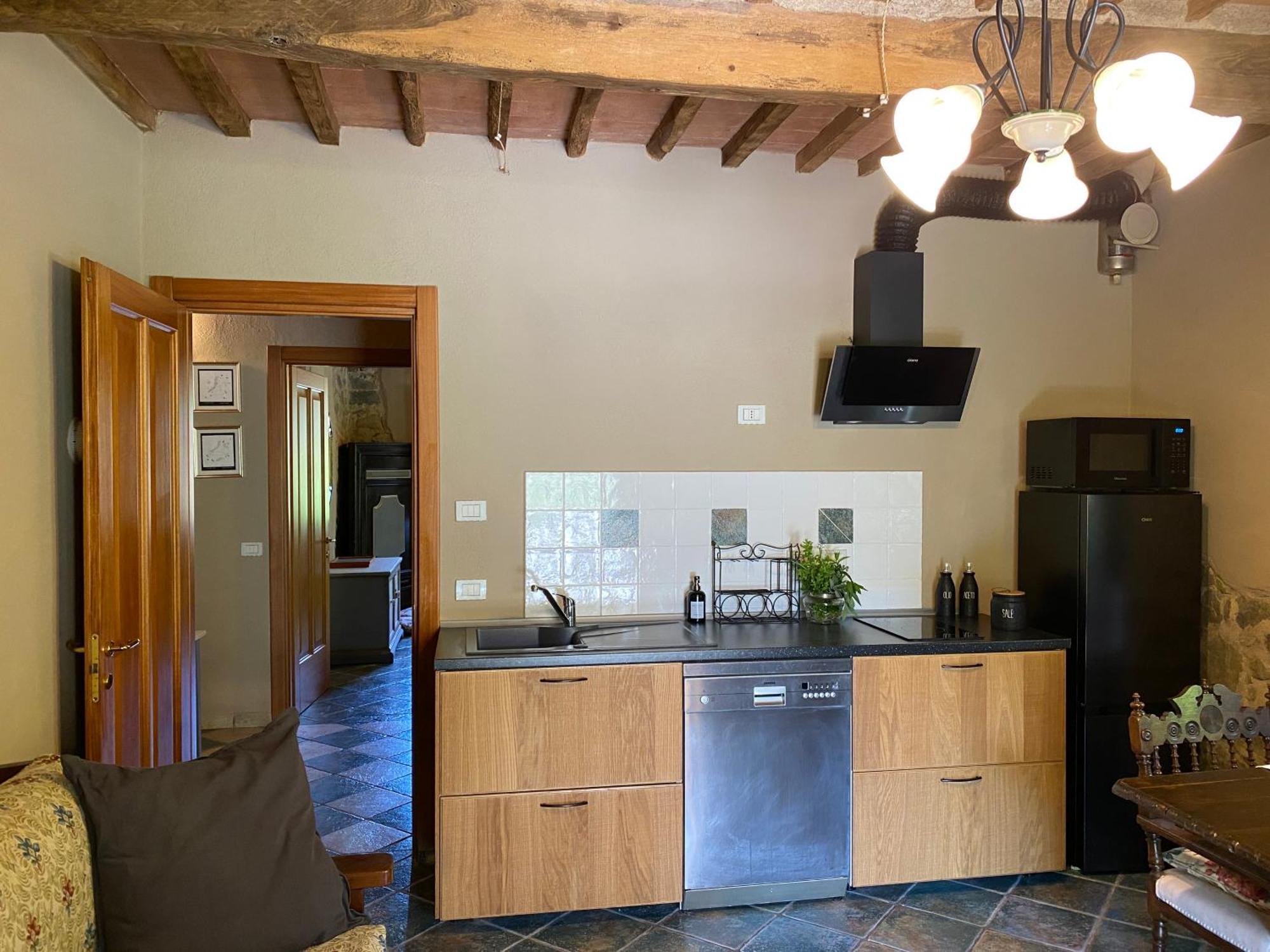 Oasi Lignana Suite Apartments Vellano Bagian luar foto